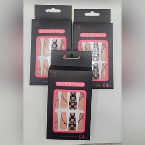 72PCS PRESS-ON NAILS TOTAL LOT OF 3 PRESS-ON NAILS